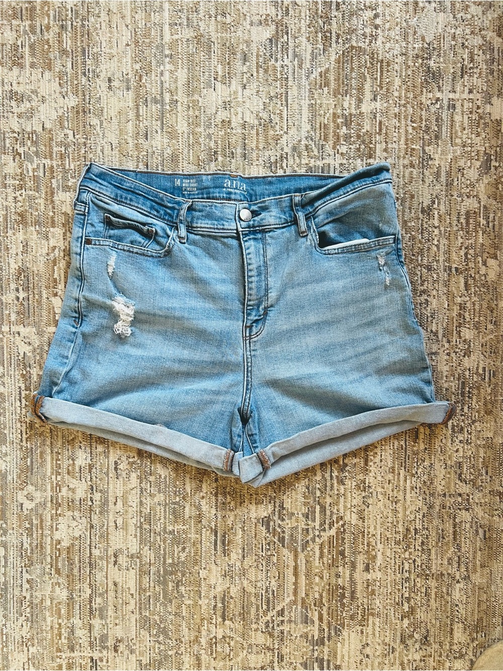 a.n.a Light Wash Rolled Hem Denim Shorts
